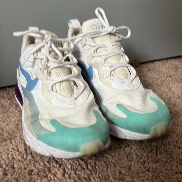 Nike Women's Air Max 270 React Gradient Shift Aurora Purple Size 7.5 - Picture 3 of 13